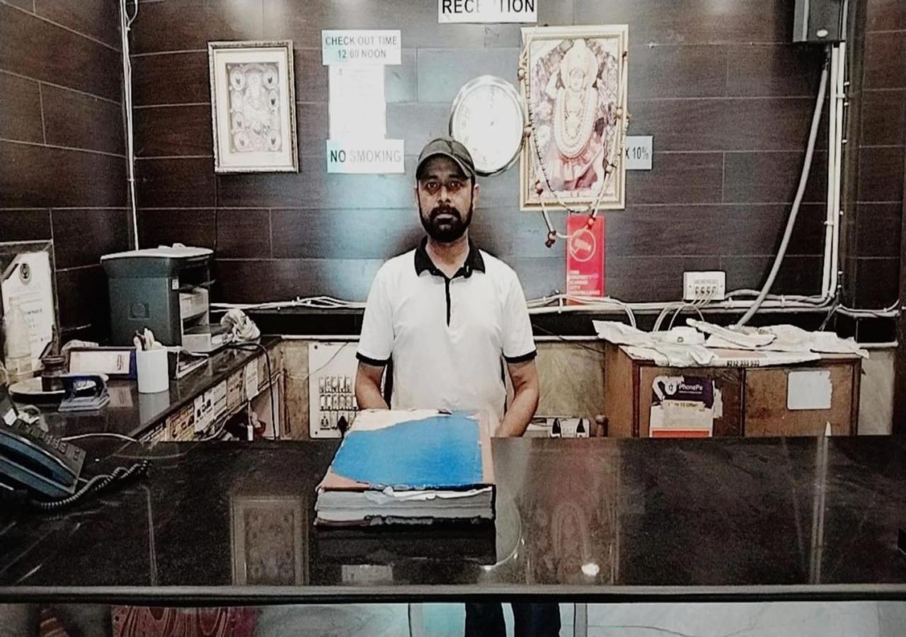 Hotel International Neelam Near New Delhi Railway Station Nowe Delhi Zewnętrze zdjęcie