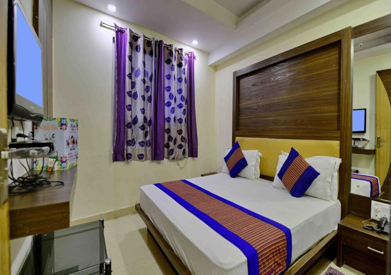 Hotel International Neelam Near New Delhi Railway Station Nowe Delhi Zewnętrze zdjęcie