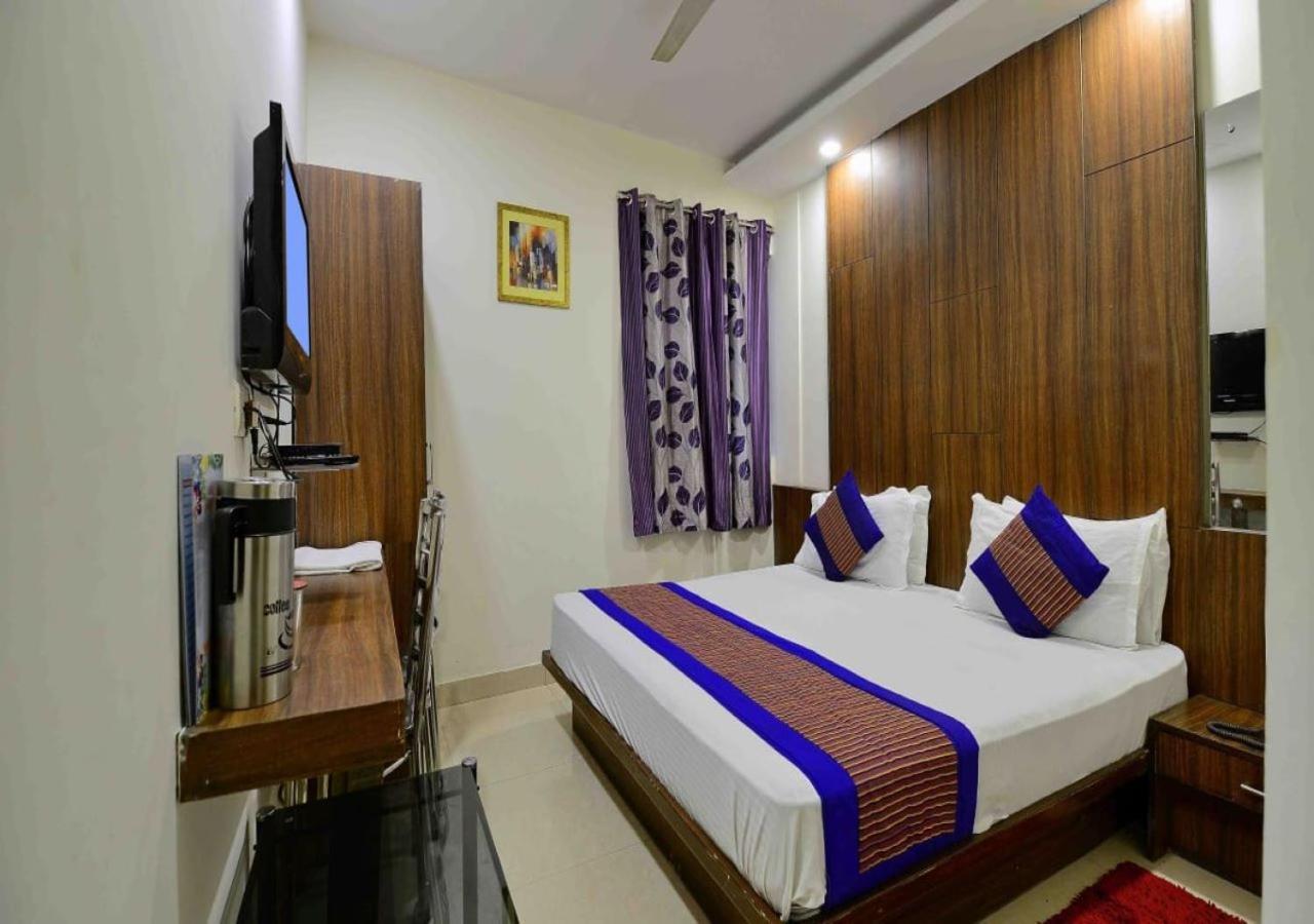 Hotel International Neelam Near New Delhi Railway Station Nowe Delhi Zewnętrze zdjęcie